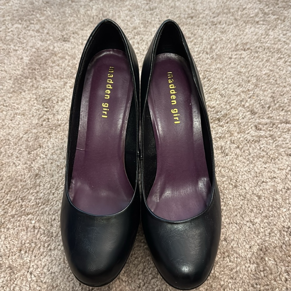 Madden Girl Cleary Heels Size 9 Color Black